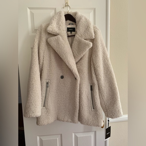 Dkny Jackets & Blazers - NWT DKNY Cream Faux Fur Peacoat Zipped Pockets Back Logo XL